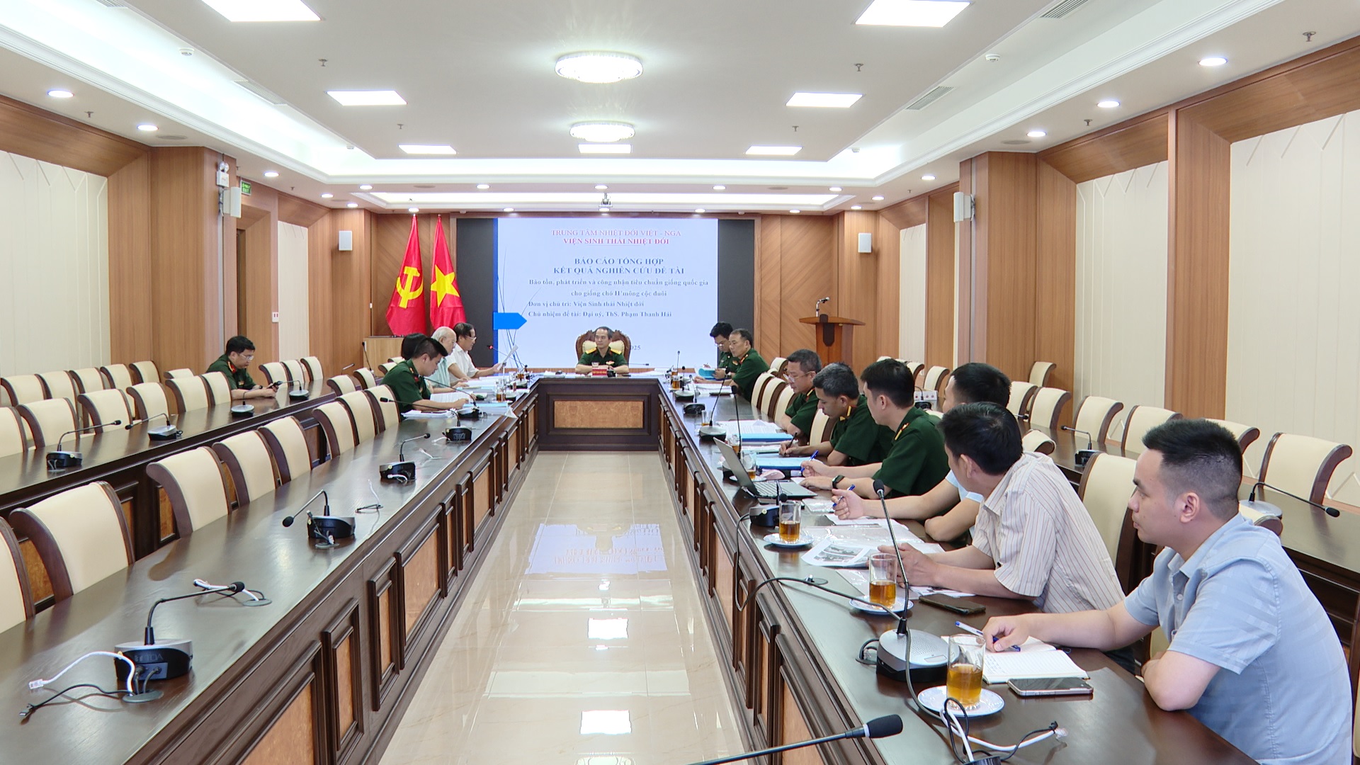 Nghiệm thu đề tài về nghiên cứu bảo tồn, phát triển và công nhận tiêu chuẩn giống quốc gia cho giống chó H’mông cộc đuôi